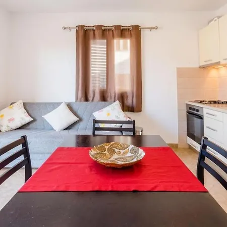 Апартаменты With Parking Space Supetar, Brac - 16294 *
